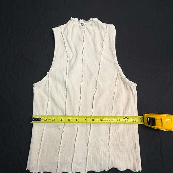 Dynamite Cream Ribbed Knit Top Size L - Picture 7 of 7